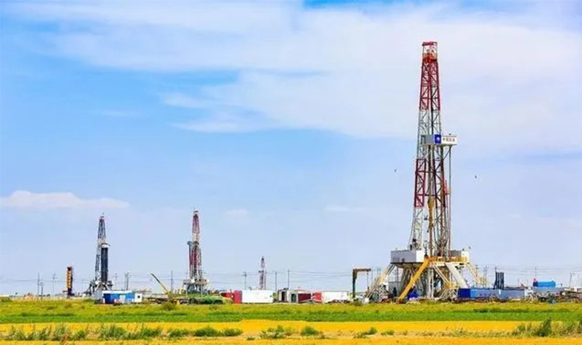 新疆克拉玛依油田新技术激发老油藏潜力